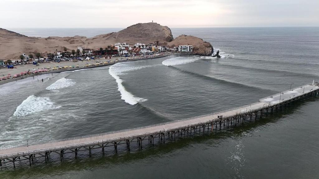 Surf in Cerro Azul condo facing the sea all year - 4