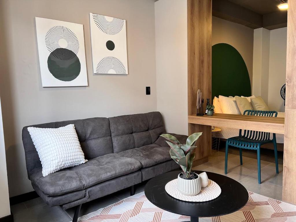 Hermoso y cómodo ambiente para grupos 104-105 - 5