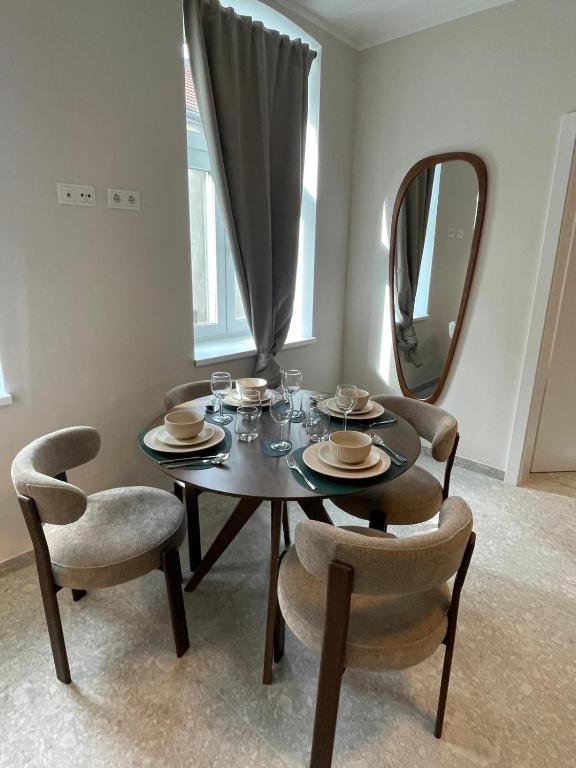 Residence K - Cozy Altbau Apartment Vienna, Vienne