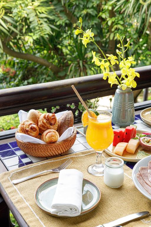 Essen und Erfrischungen