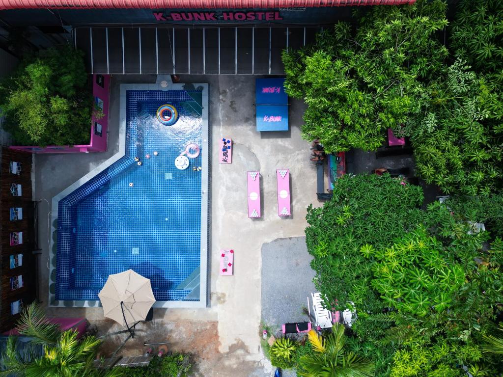 K-Bunk AoNang Center, pláž