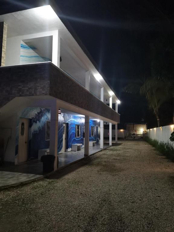 Blue Hotel - 1
