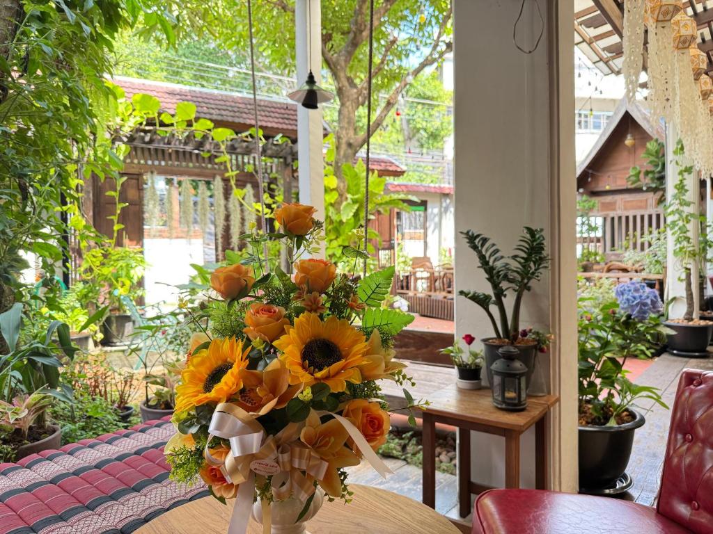 フロント・ロビー