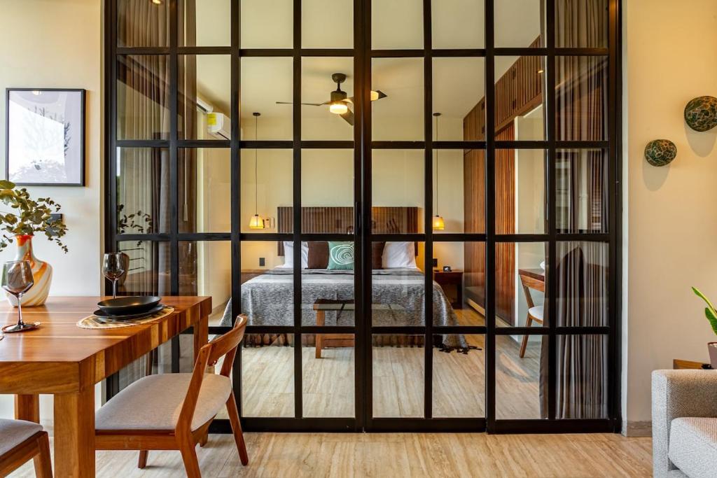 Beautiful and Bright studio close to the sea - 2