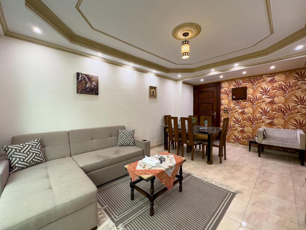 1419 · 2 BR entire apartment, Sheikh Zayed