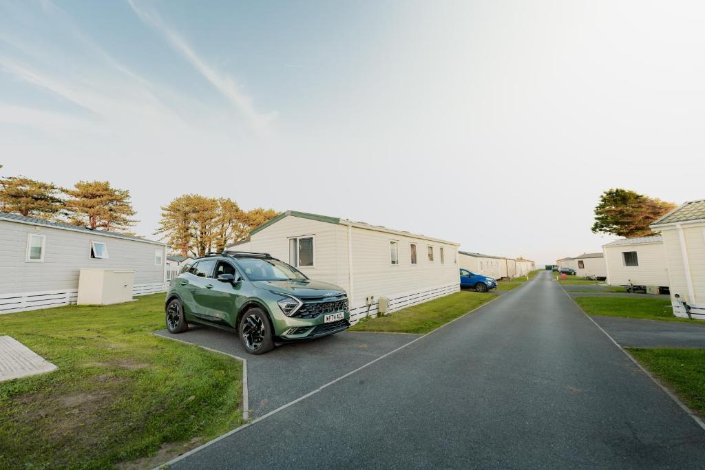 Captain's Quarters B67, Brixham