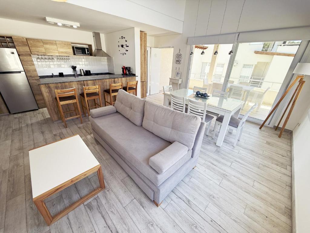 Departamento Duplex Moderno y Exclusivo con Pileta - 3