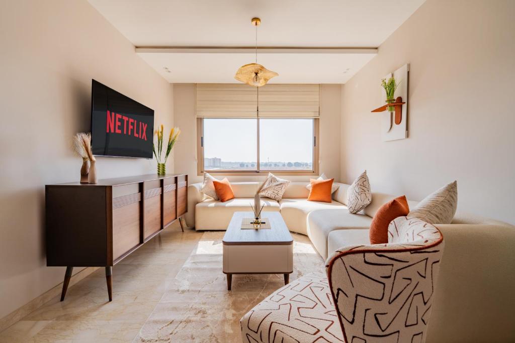 1BR Pool - Sunny Balcony - 24 7 Self Check-in, Nouaseur