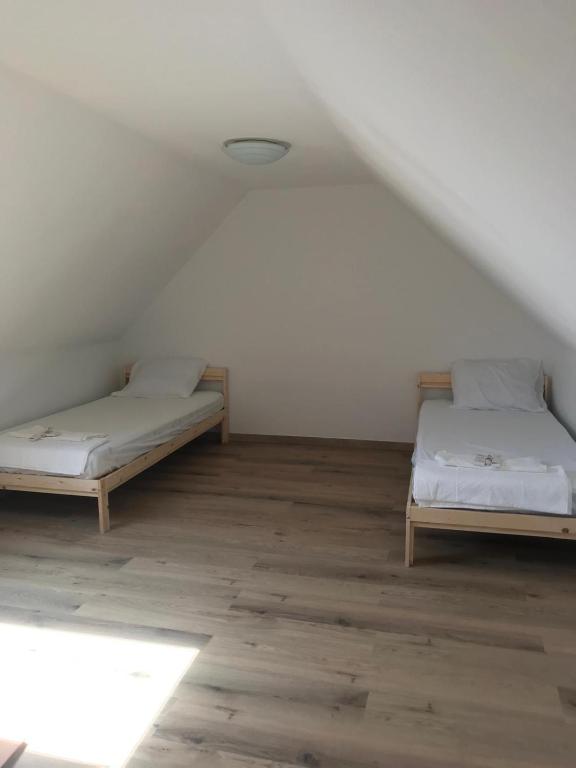 Cosy flat close to Ghent station, Melle