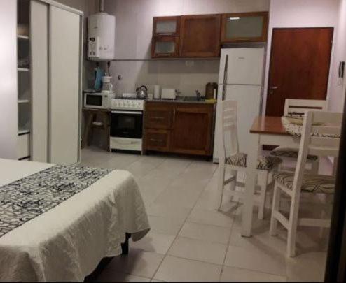 Paraná Suite Alem - 4