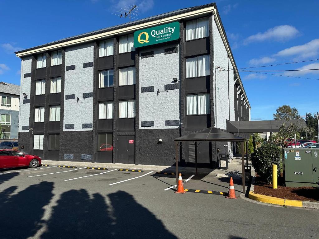 Quality Inn & Suites Everett, Everett