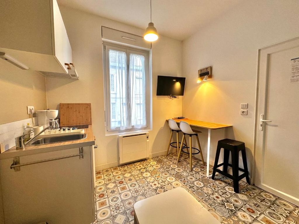 Studio BEIGE - à deux pas de la plage de Berck - 1