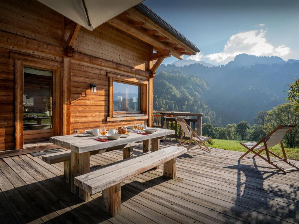 Chalet Le Charmieux - OVO Network - 3