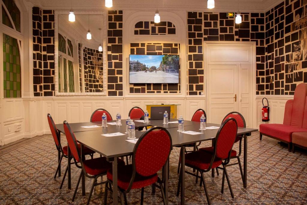 Grand Hotel du Midi Montpellier - Comedy Opera