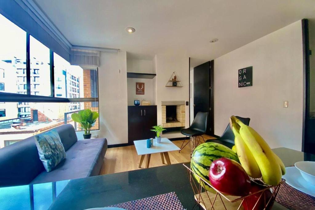 1Bed Apartment Sleeps 2 with Free Parking & Wifi - 2