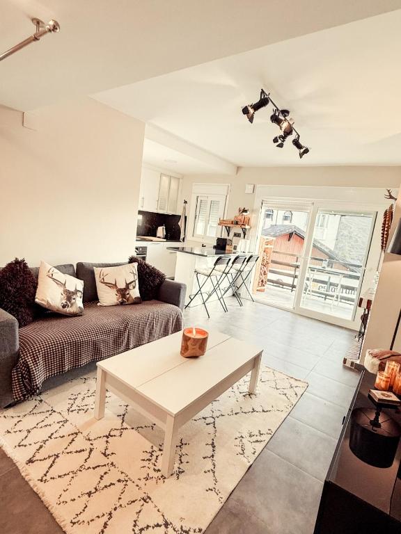 APARTAMENTO PRECIOSO SOL Y SIERRA - 2