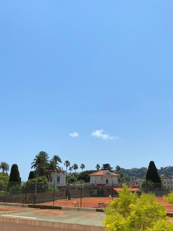 Duplex 1 min de la plage - 2