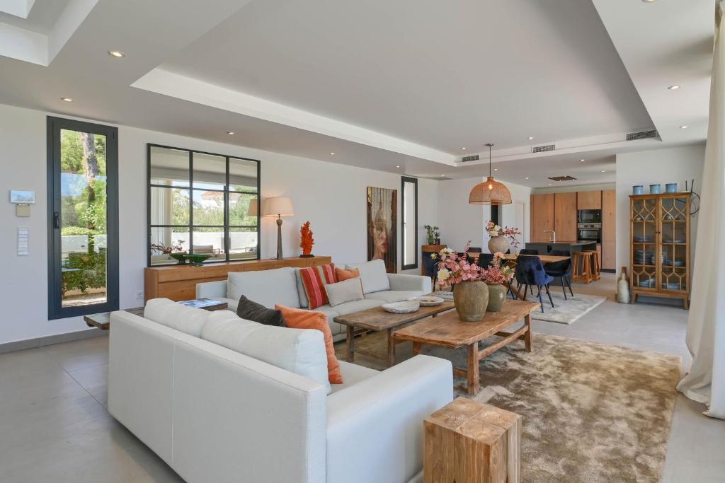 Villa Ca Naomi by Marhen Homes - 4