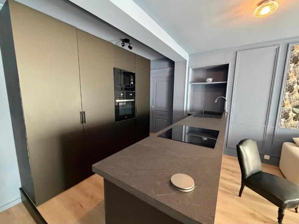 Grand Théâtre view - stylish 60m2 appartment - 4