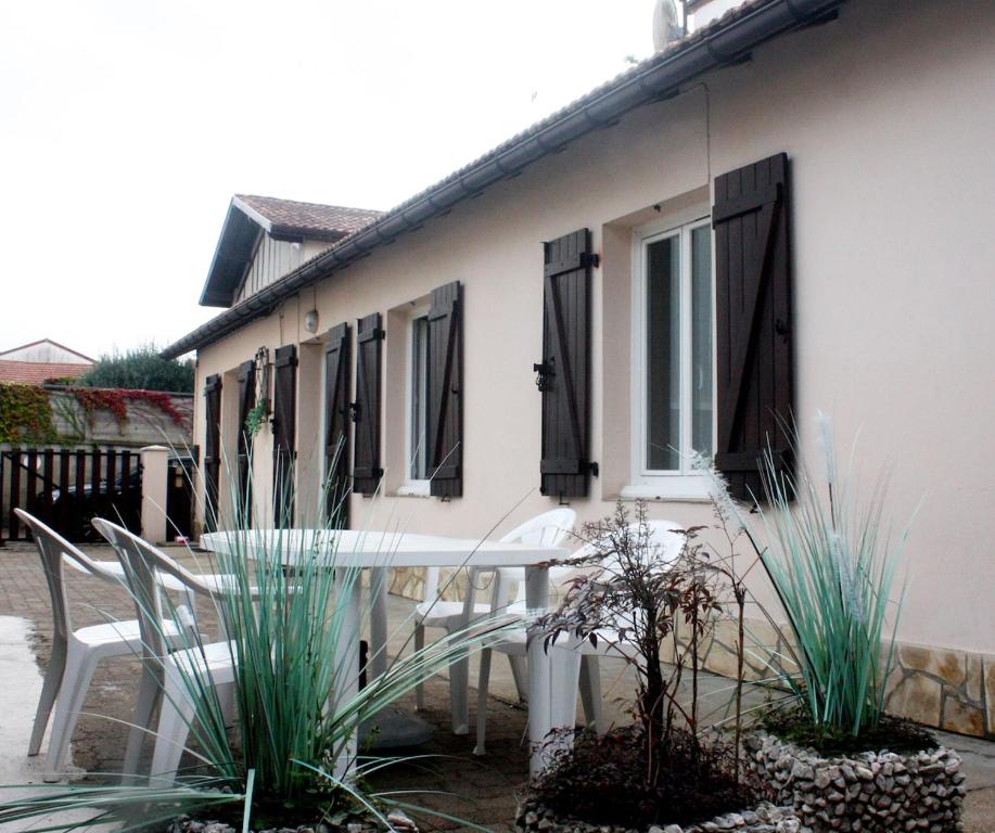 - Maison Martinot - Wifi - Parking - Spa Gonflable - 4