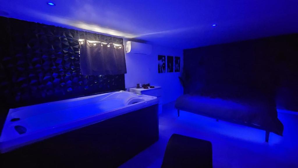 LoveRoom & Spa - Sanary sur mer - Le Nid Secret - 4