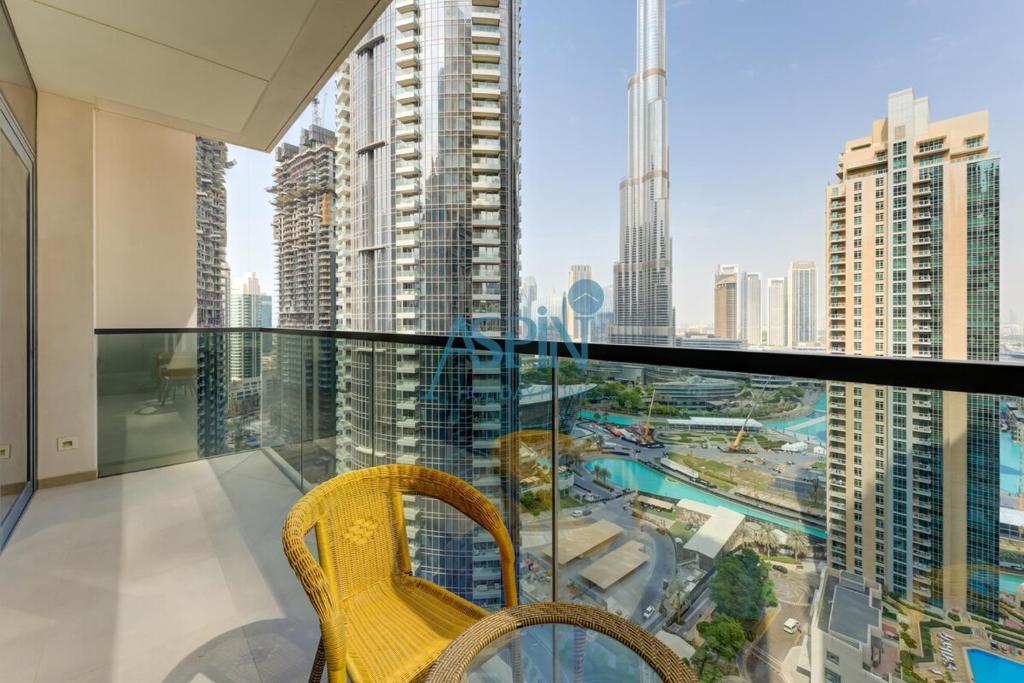 Stunning 3BHK Fountain View in Act One-Act Two- ASPIN, Dubaj