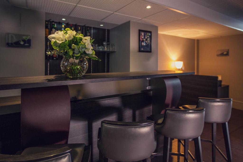 Bar/lounge