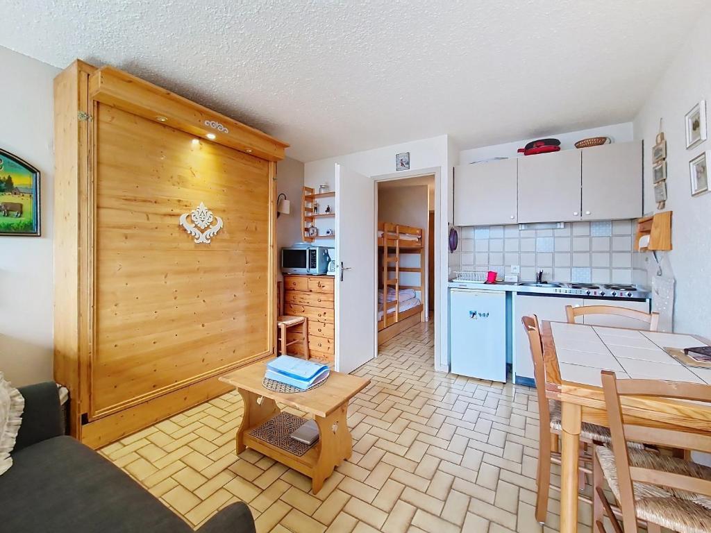 Hameau des 4 Saisons HSE88 MOUNTAIN & SUN 3 Pers - 2