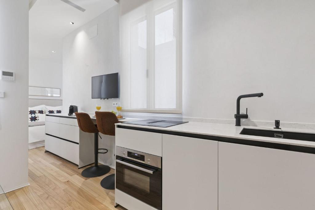 Bright New Studio Near Madrid City Center - 4