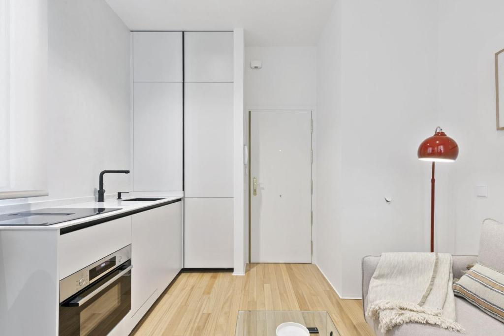 Bright New Studio Near Madrid City Center - 5