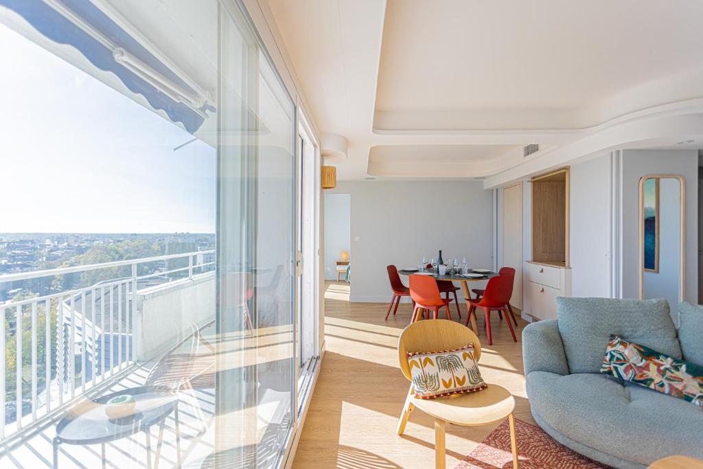 Appartement Design contemporain vue sur Orléans - 4