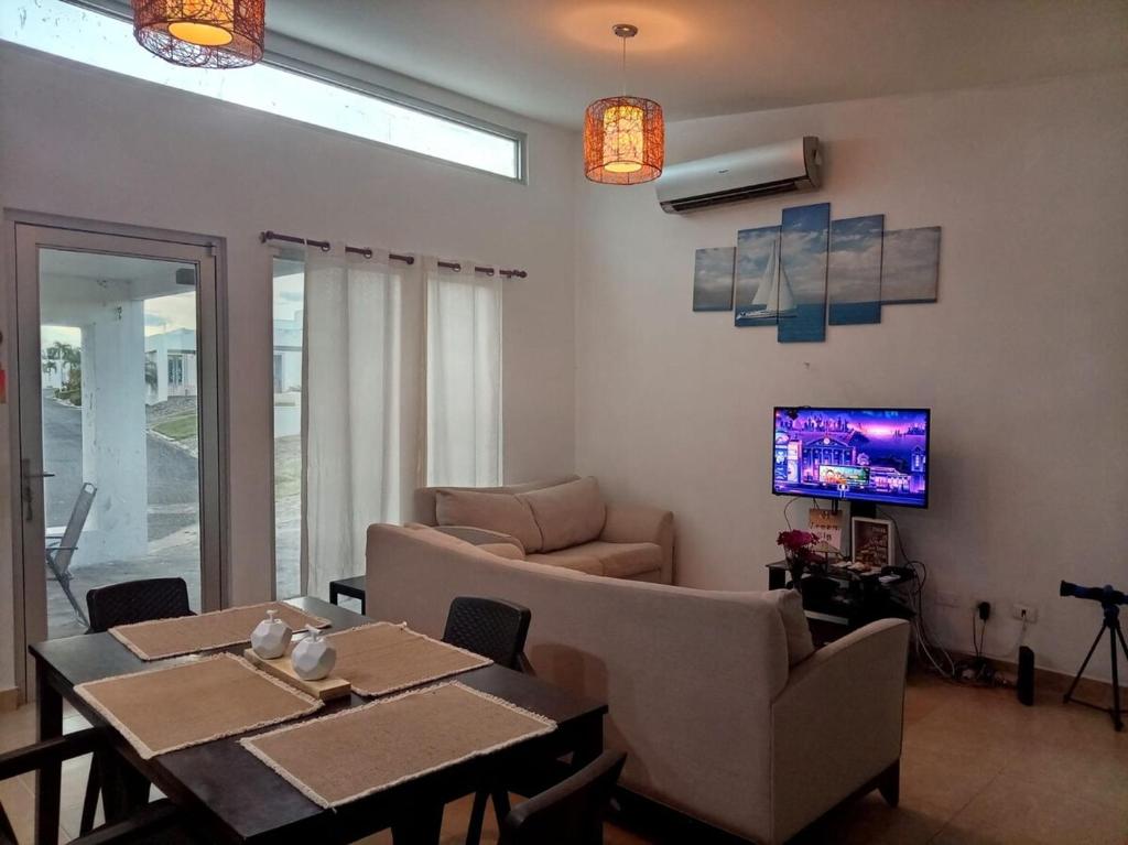 Beach House - Ibiza Beach, Río Hato