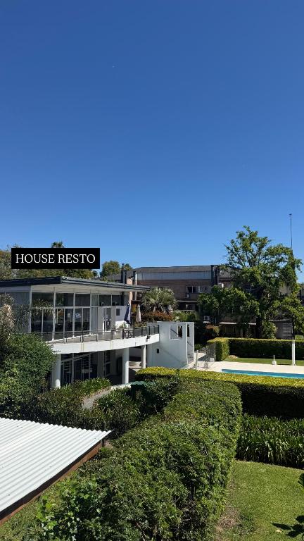 Hermoso depto cercano a hospital austral y usal - 5