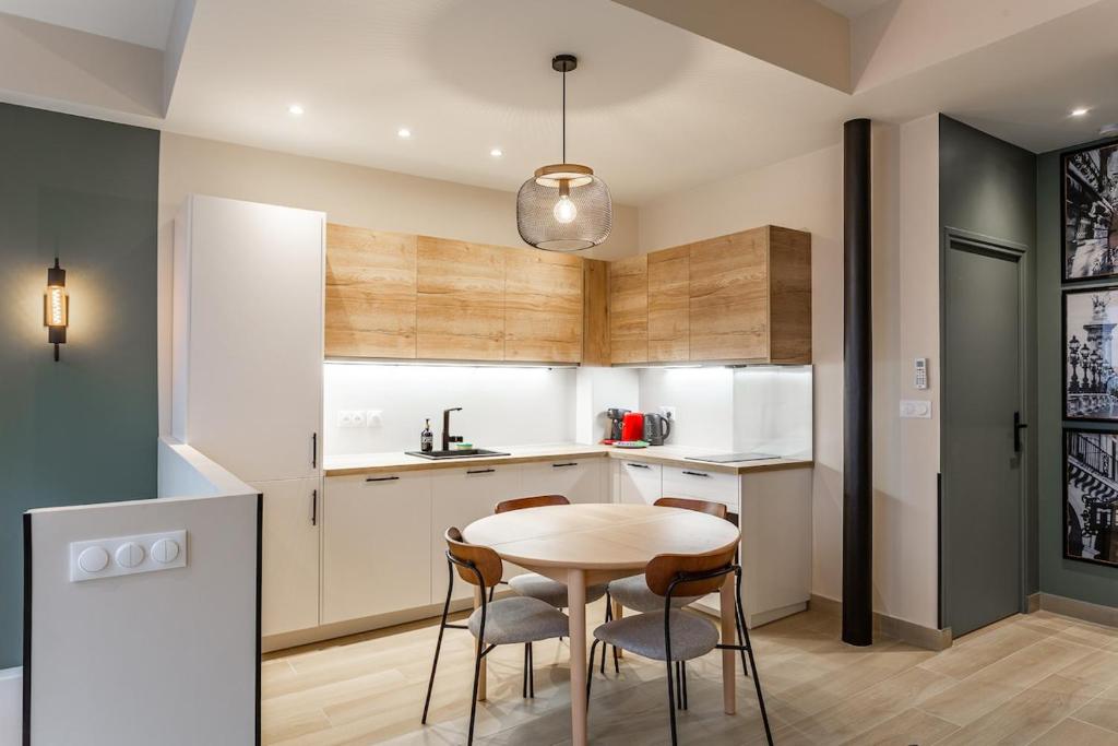 Modern duplex 10 min from Place de la Nation - 5