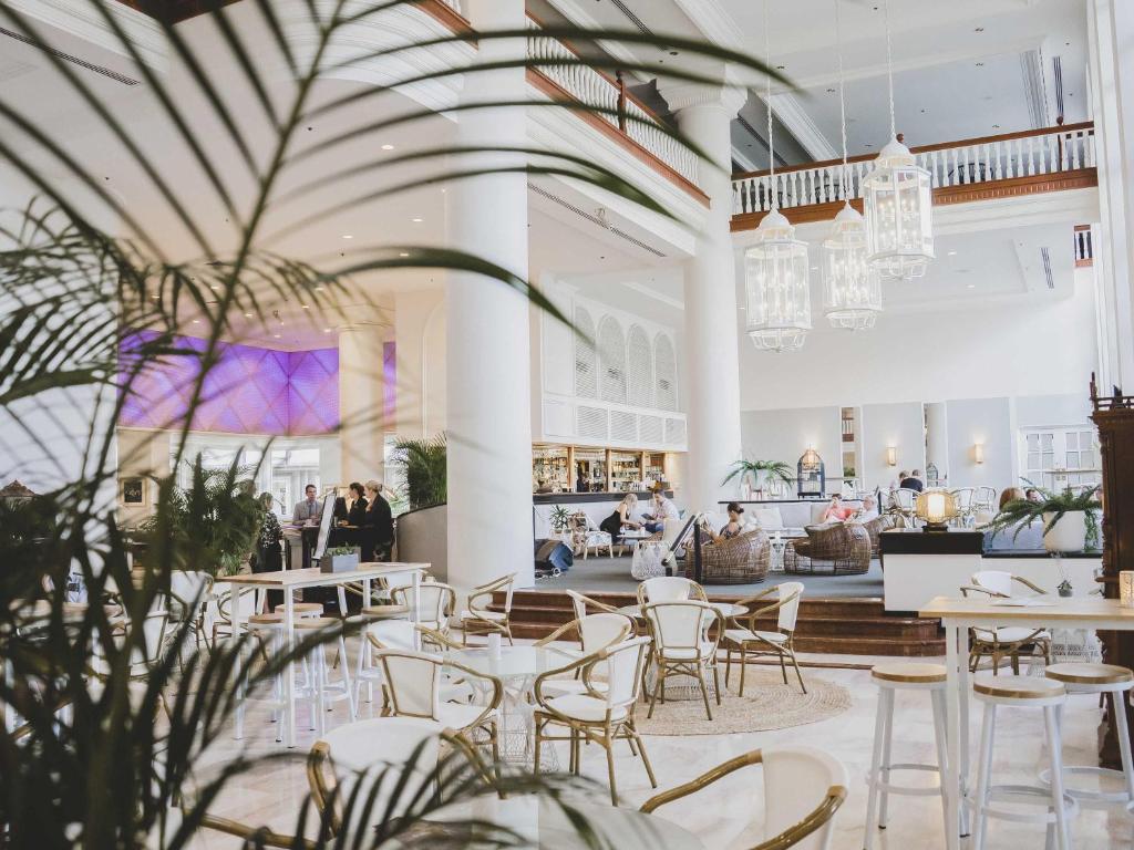 Restaurant, Pullman Cairns International in Cairns