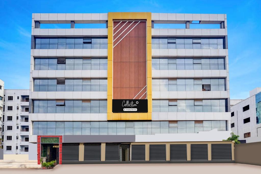 Super Collection O Manjari - Mundhwa Road Formerly 7 Treats, Mundhva