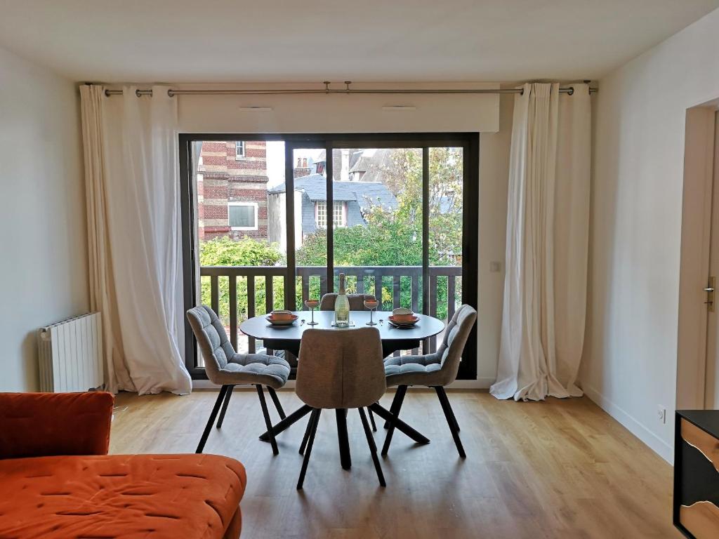 Appartement Le Mermoz - Deauville centre, à 5 min de la plage - 1
