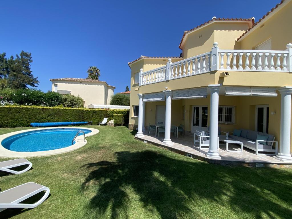 Villa Barcelona by ON Travel - 3