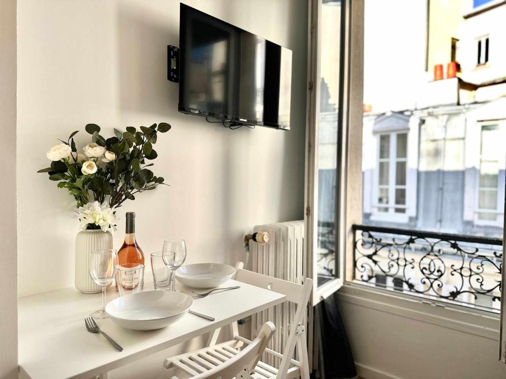 New 144 Suite Falk - Cosy Apartment Paris Center - 2
