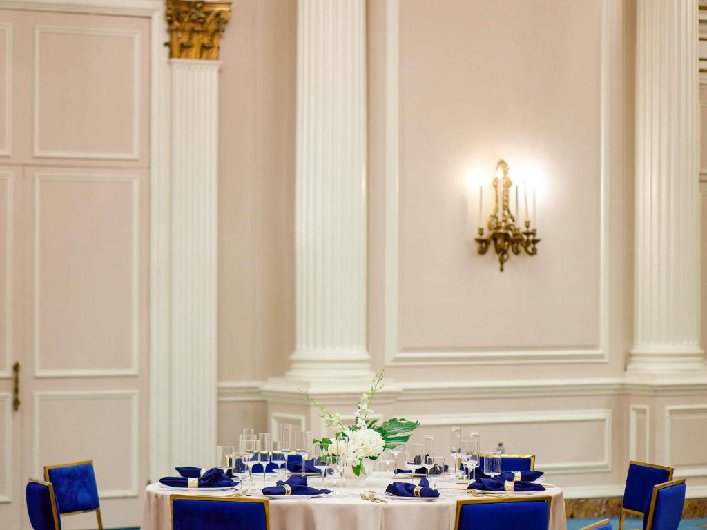 Meeting room / ballrooms