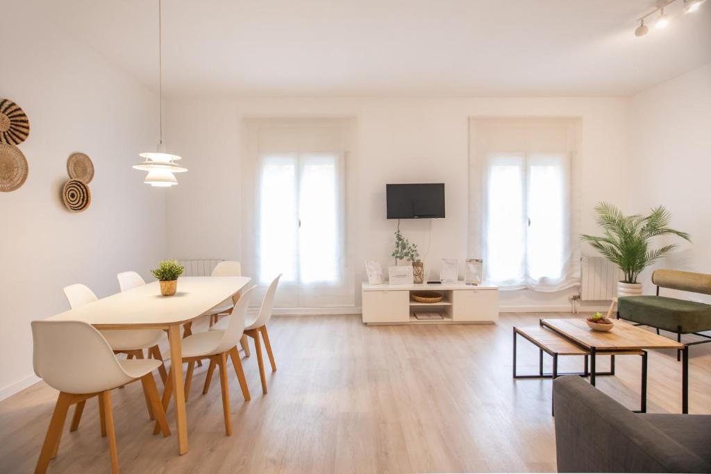 32IND1115 - Apartment in Barcelona - 2