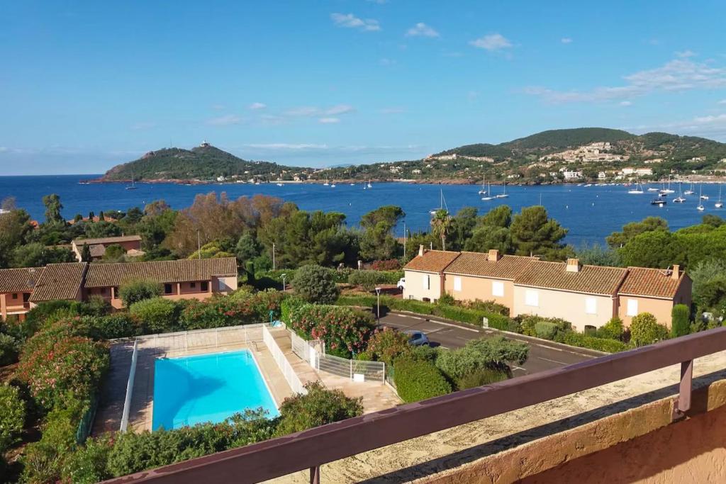 Appt 4 pers-vue mer-piscine et plages - 2