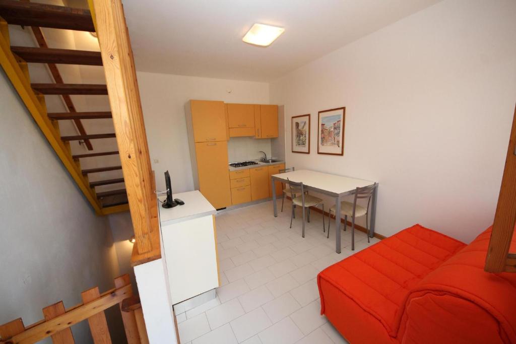 Enjoy our flat with garden in Rosolina - 2