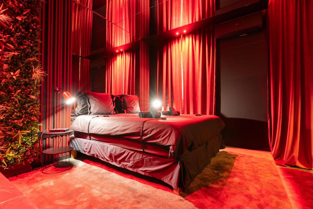 Évasion intime : Love Room de luxe à Cannes - 3