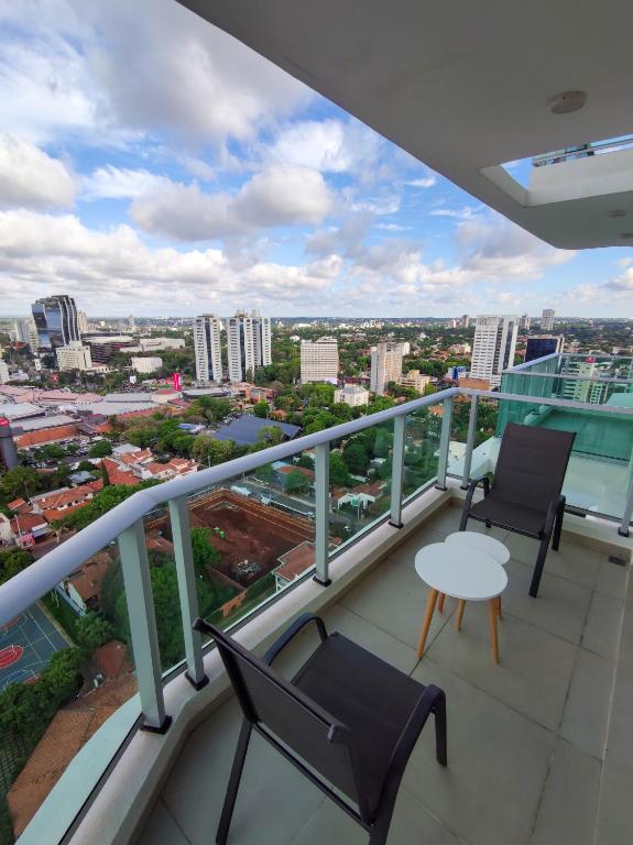 Luxury 2 Bedroom "Wake Up in the Sky" Best Views & Location in Asuncion - 4