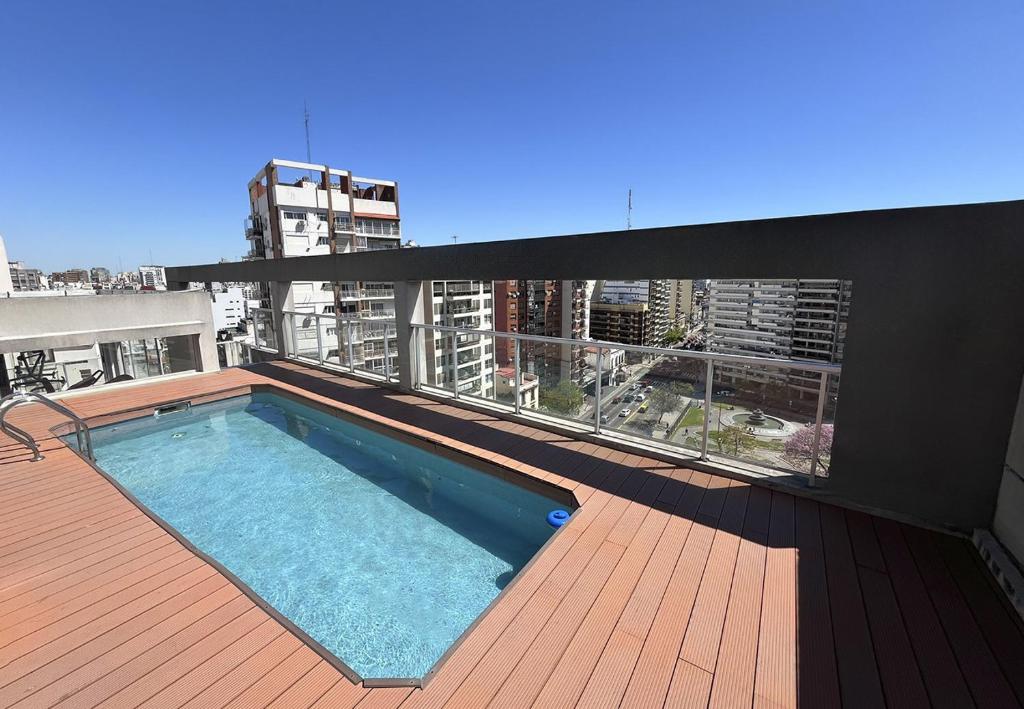 RentUp - Luminoso monoambiente con piscina y balcon zona sanatorios - 2