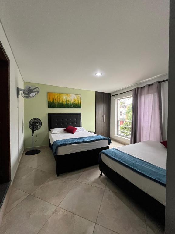 Apartamento amoblado Estadio Laureles - 2