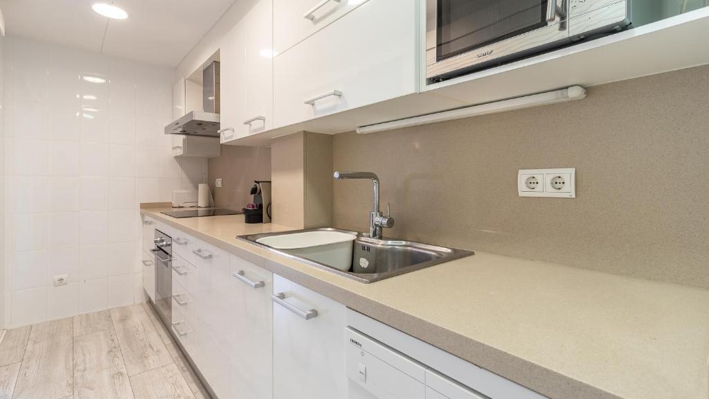 Posidonia Suite - Amplio apartamento junto al mar - 5