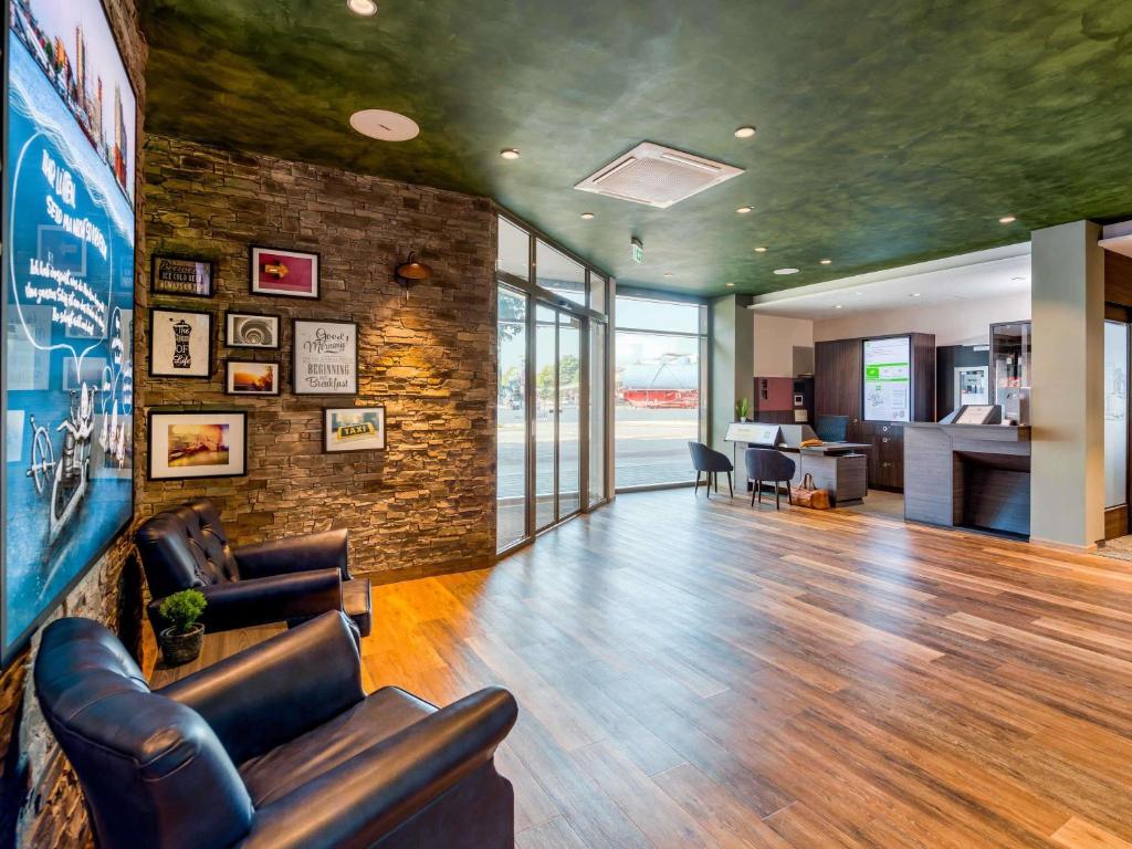 ibis Styles Hamburg Barmbek 外観