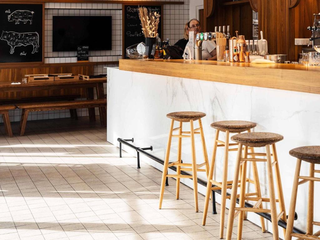 Bar/lounge